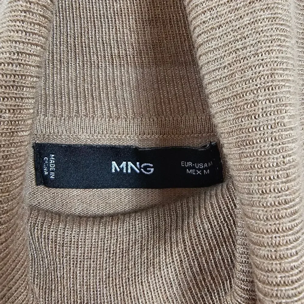 Mango Fine-Knit Turtleneck Sweater in Medium Brown - Size M